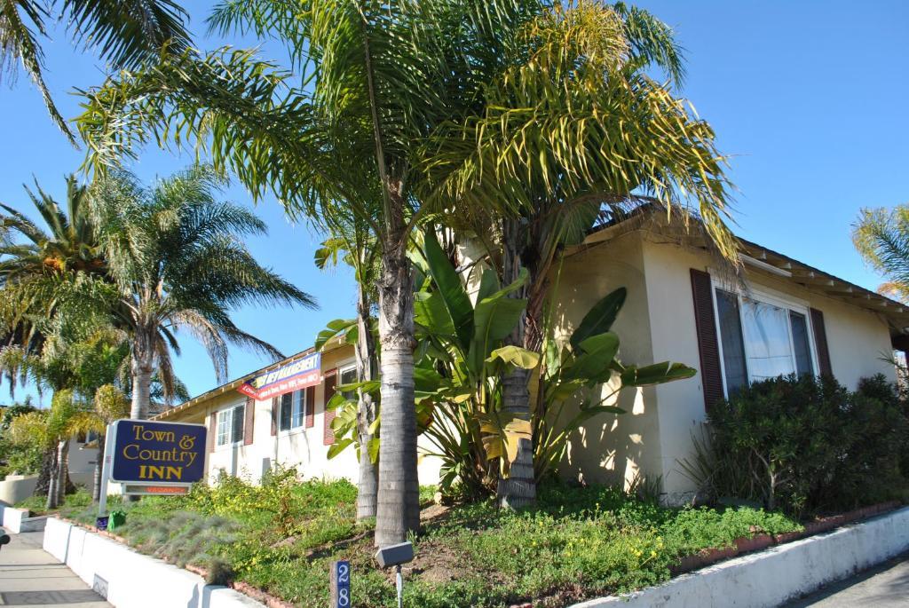 Town And Country Inn Santa Barbara Buitenkant foto
